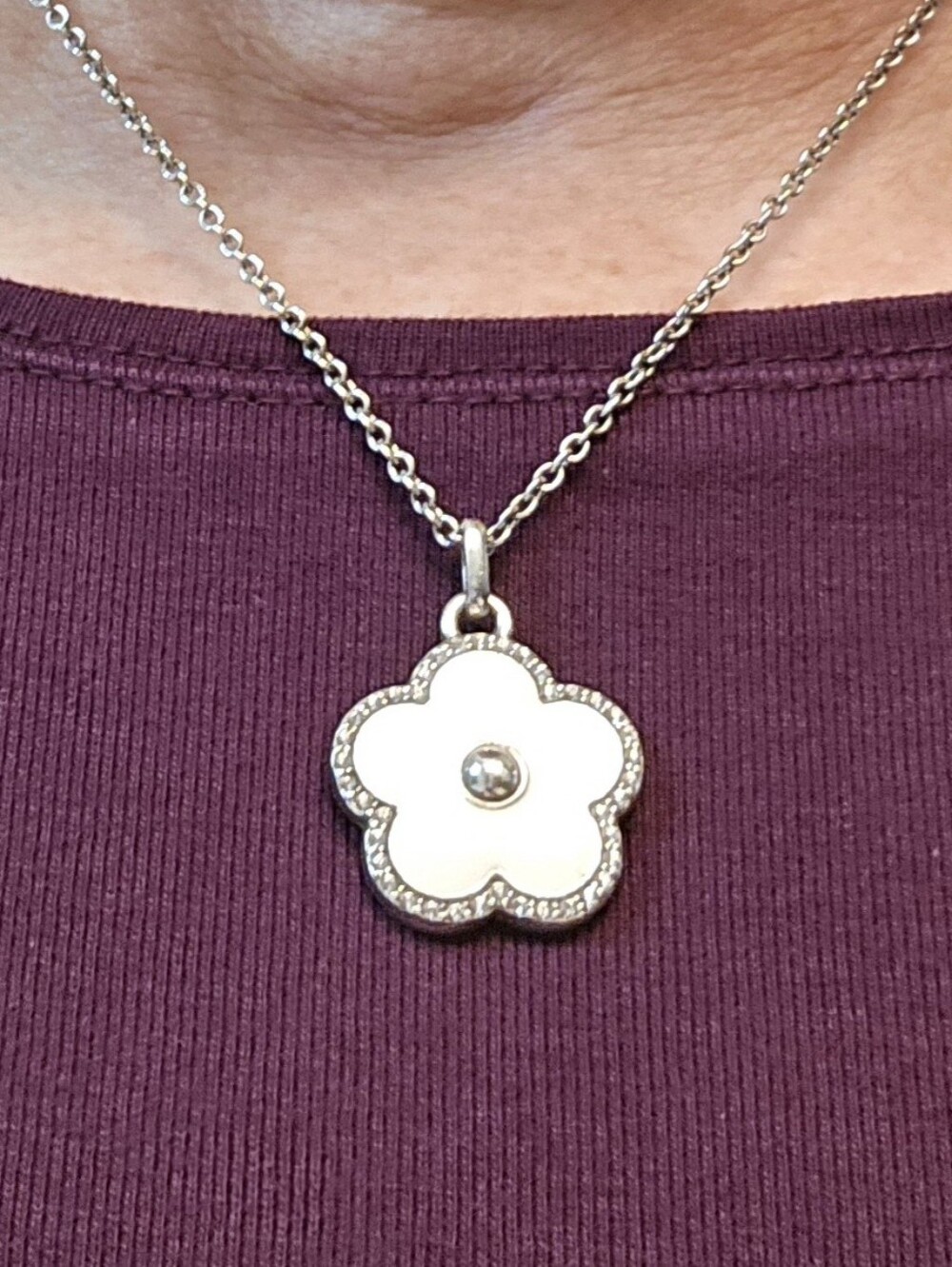 NWT BRIGHTON WHITE ENAMELED FLOWER NECKLACE W/ RHINESTONES